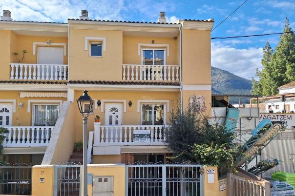 4 bed townhouse in Parcent