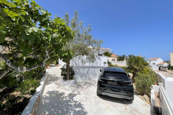 2 bed villa in Benitachell