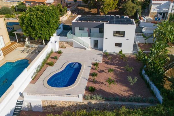 4 bed villa in Calpe