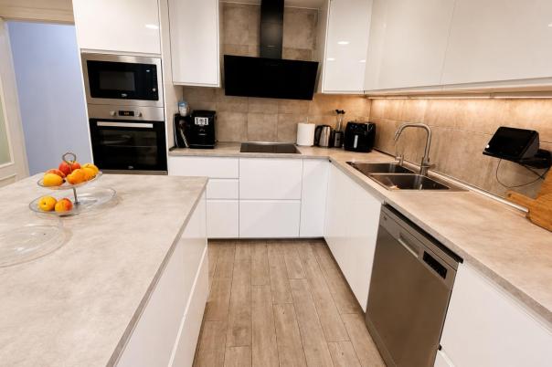4 bed apartments - flats in Altea