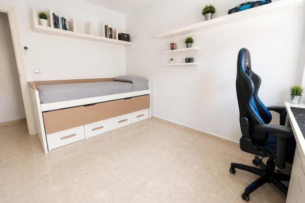 4 bed apartments - flats in Altea