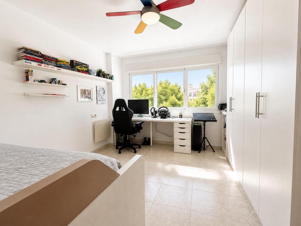 4 bed apartments - flats in Altea
