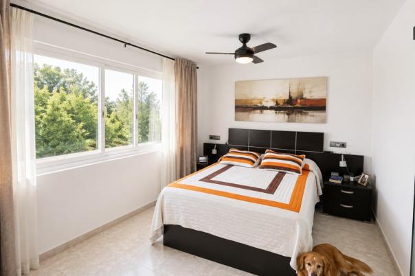 4 bed apartments - flats in Altea