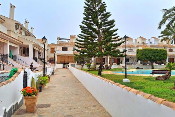 3 bed detached house in Santa Pola