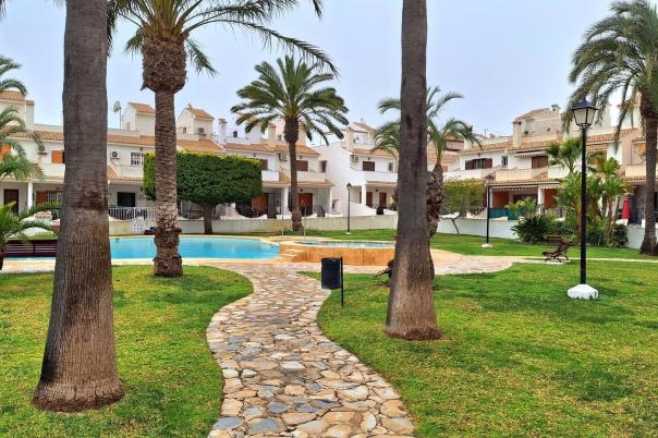 3 bed detached house in Santa Pola