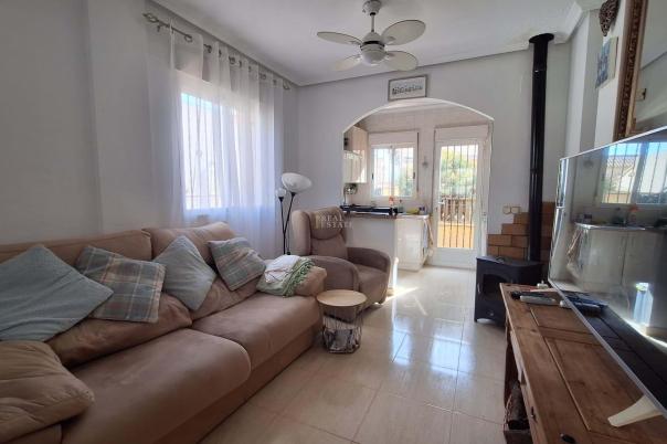 3 bed villa in Polop