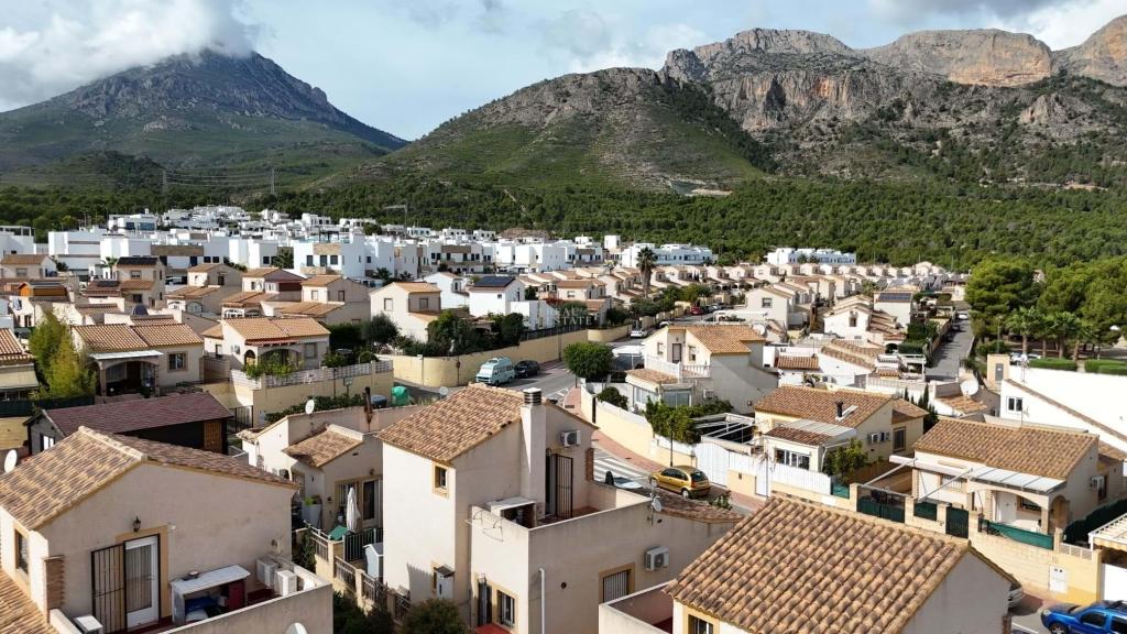 3 bed villa in Polop