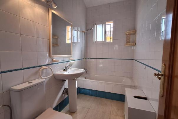 3 bed villa in Polop