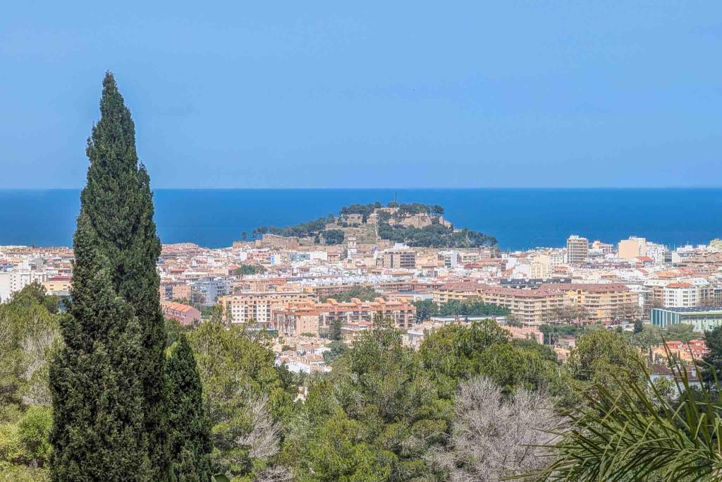 3 bed villa in Denia