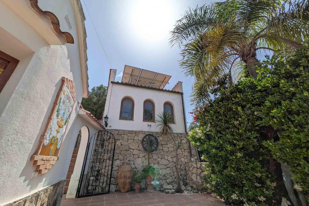3 bed villa in Denia