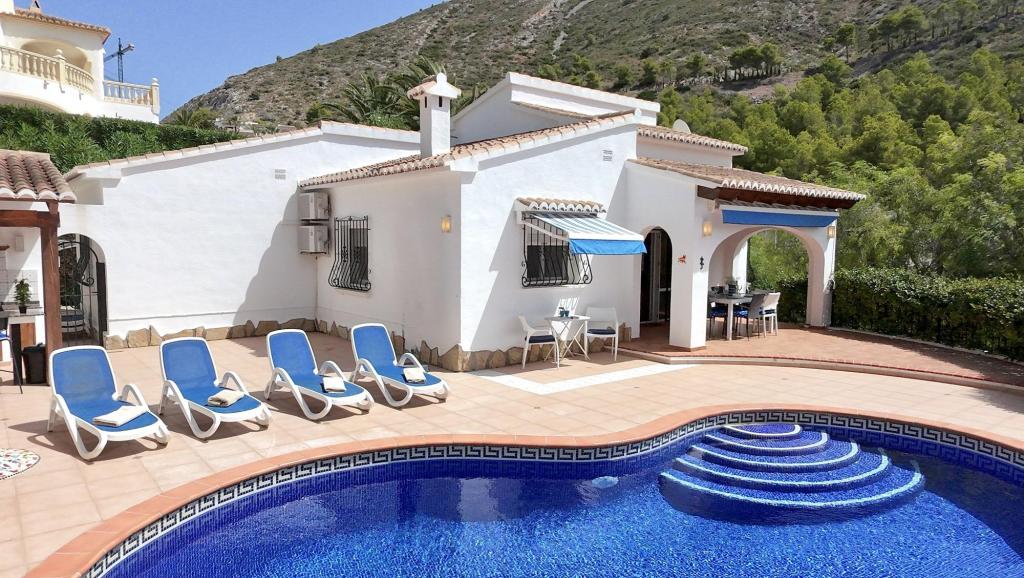 3 bed villa in Benitachell