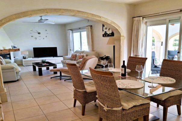 3 bed casa / chalet in Benissa