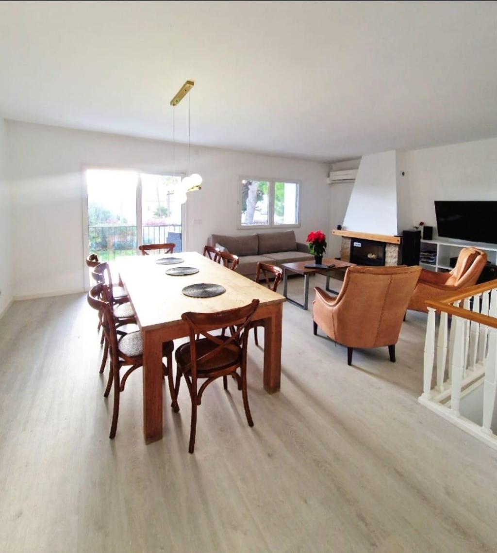 5 bed villas in Calpe / Calp