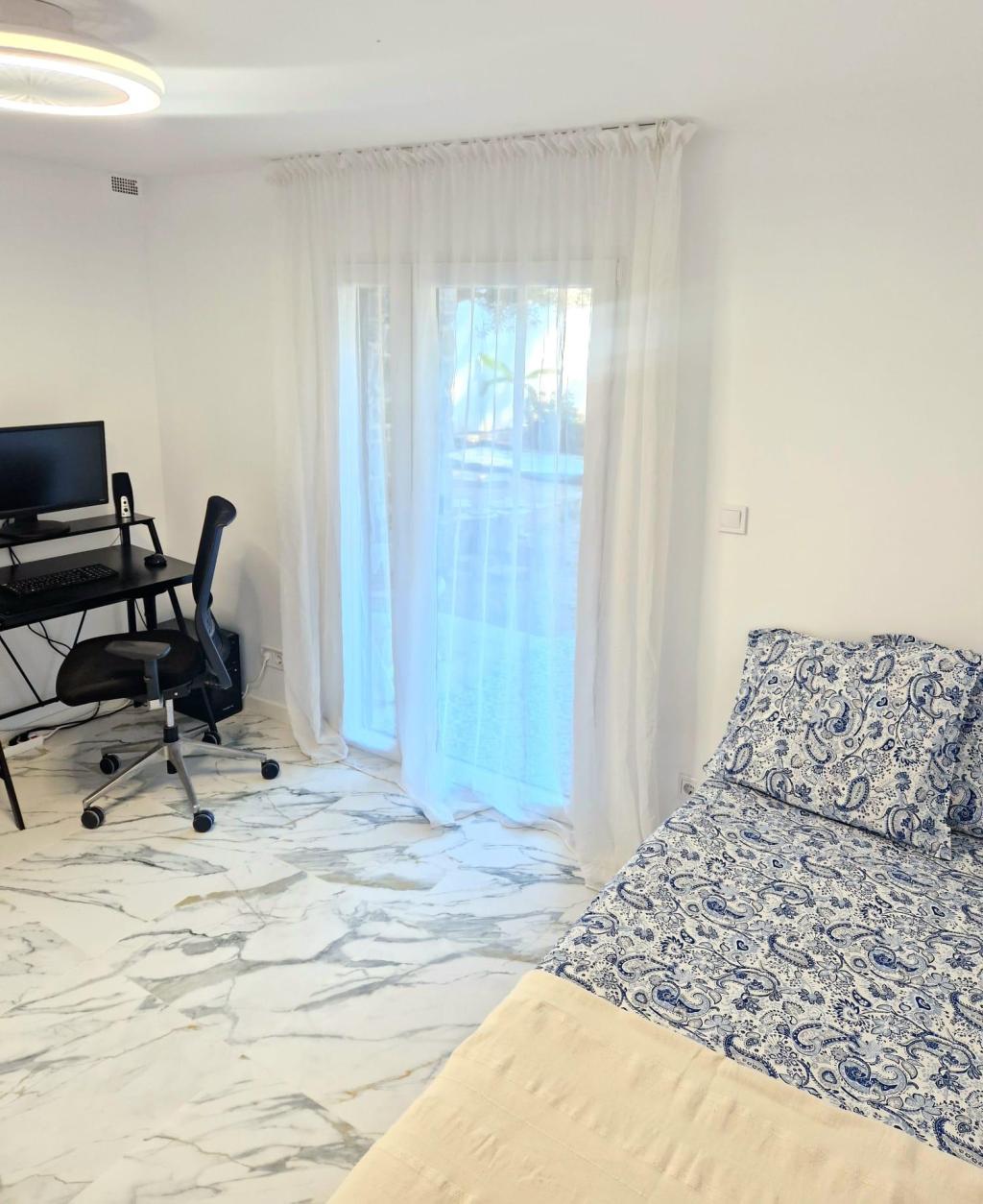 5 bed villas in Calpe / Calp