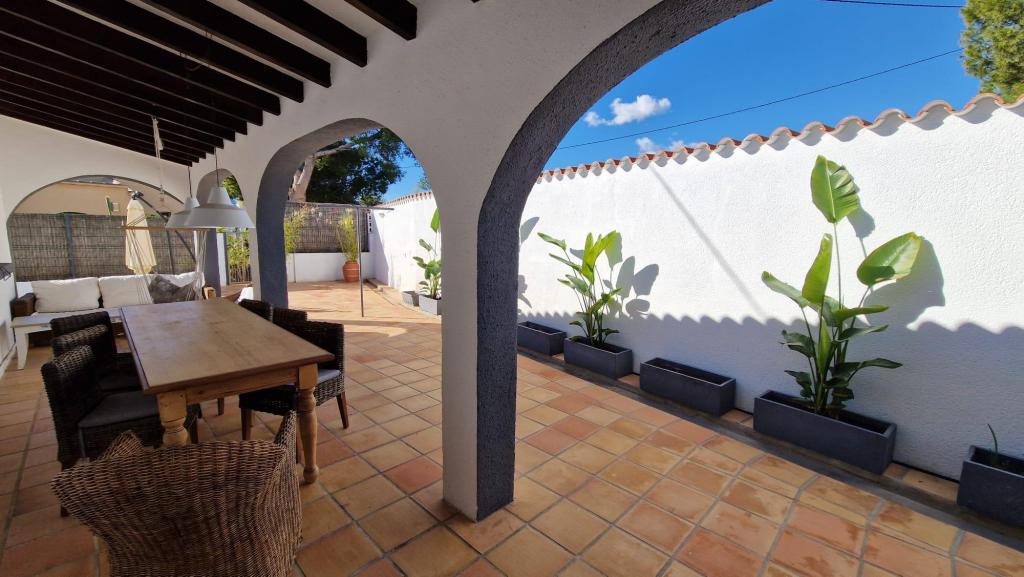 5 bed villas in Calpe / Calp