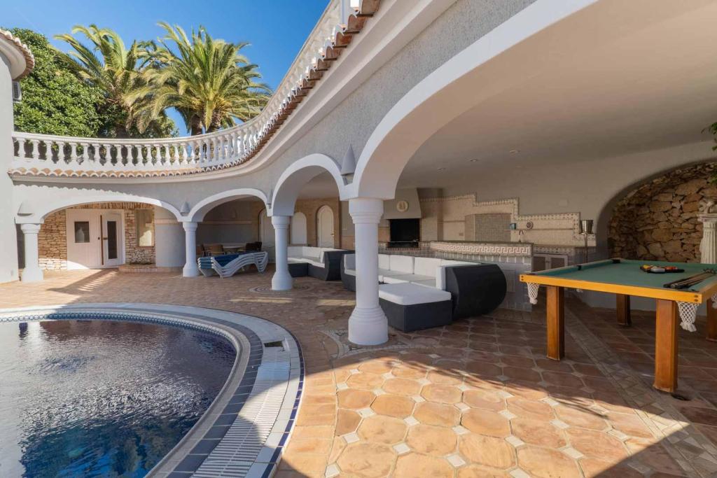 5 bed villa in Benissa