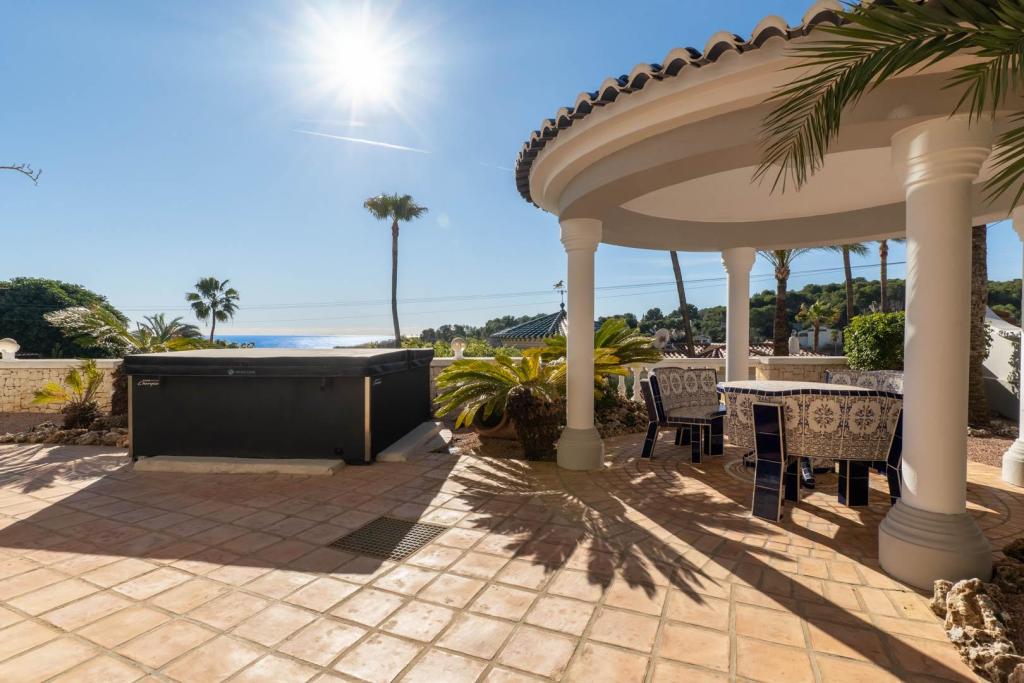 5 bed villa in Benissa