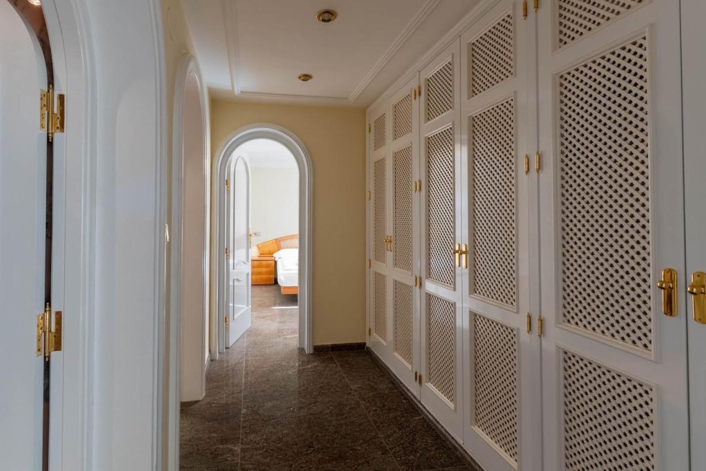 5 bed villa in Benissa