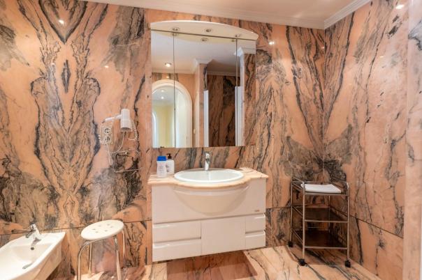 5 bed villa in Benissa