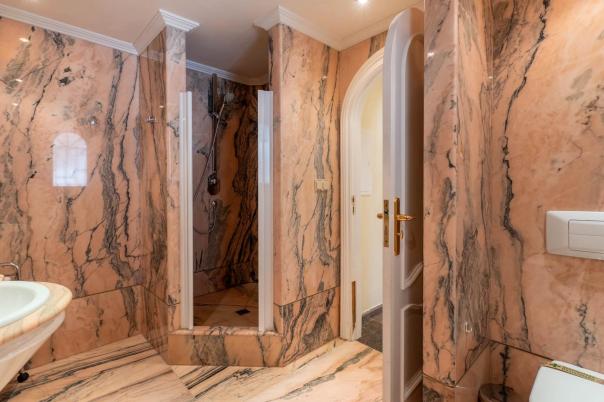 5 bed villa in Benissa