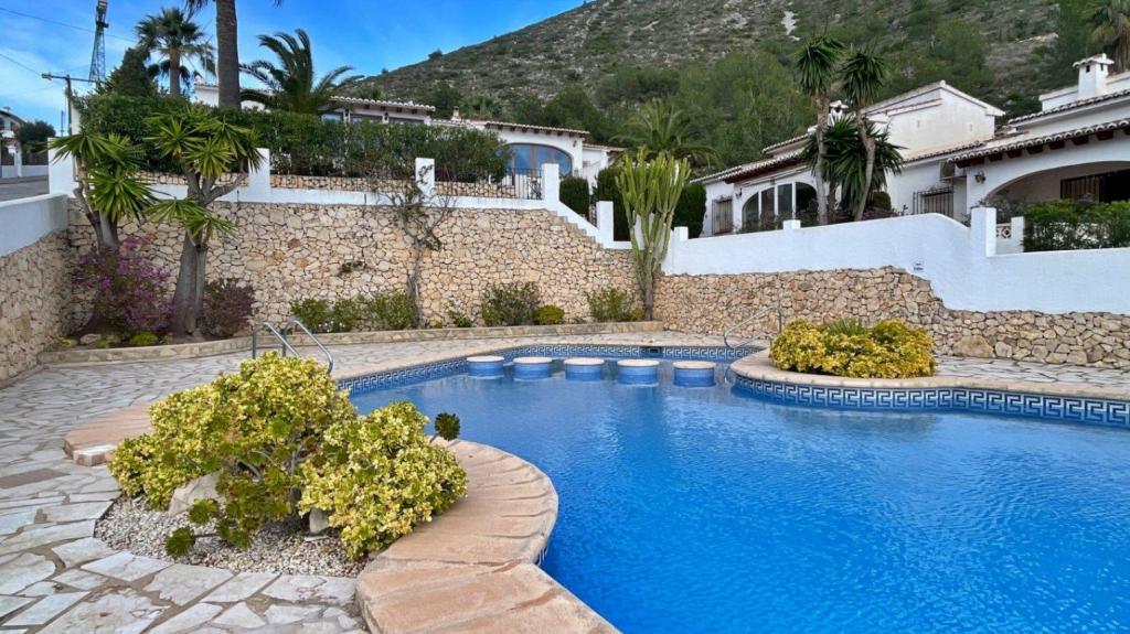 2 bed villa in Benitachell