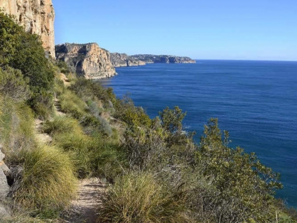 Cala Moraig to Cala Llebeig Walk: Benitachell’s Route of the Cliffs