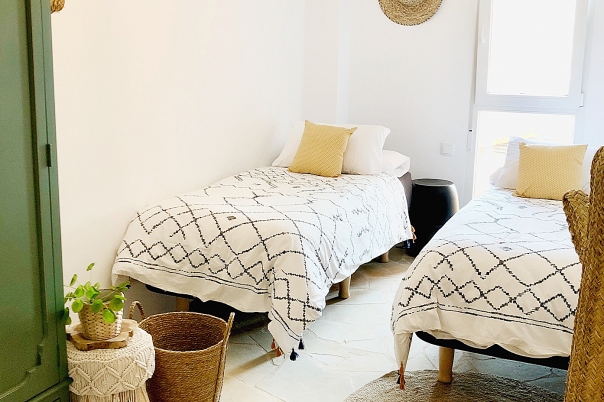 Apartment Perla de l'Arenal - 2 Bed Apartment For Holiday Rental on Arenal Beach Javea
