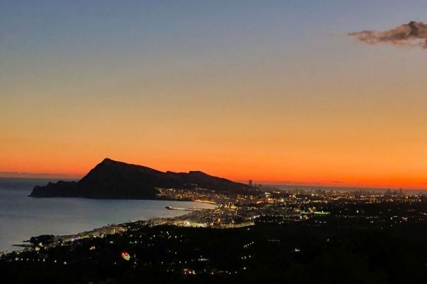 4 bed villa in Altea