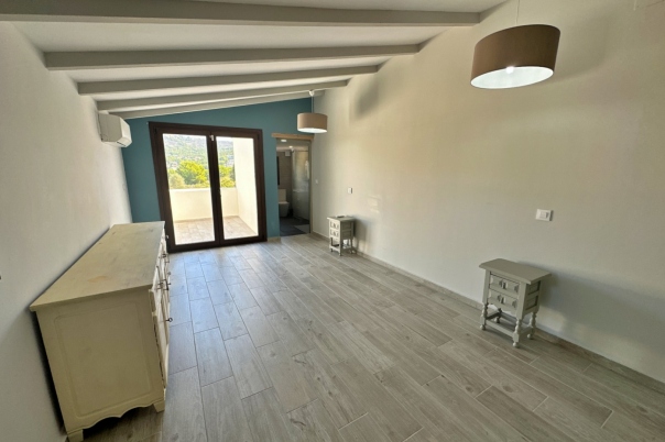 6 bed villa in Moraira