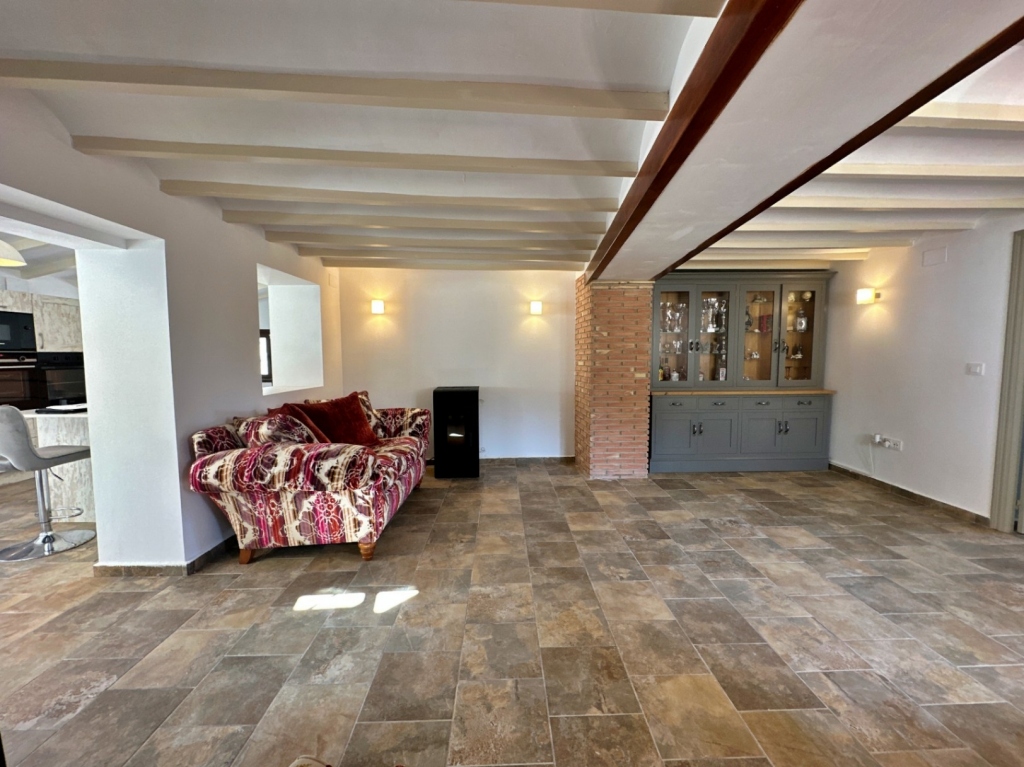 6 bed villa in Moraira