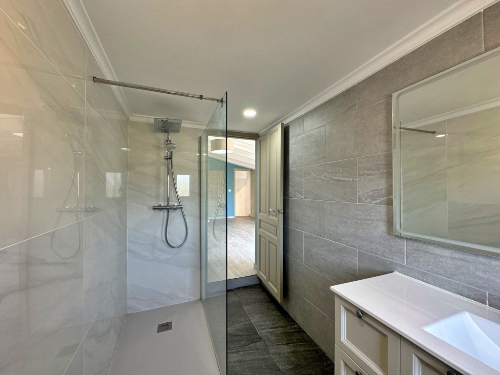 6 bed villa in Moraira