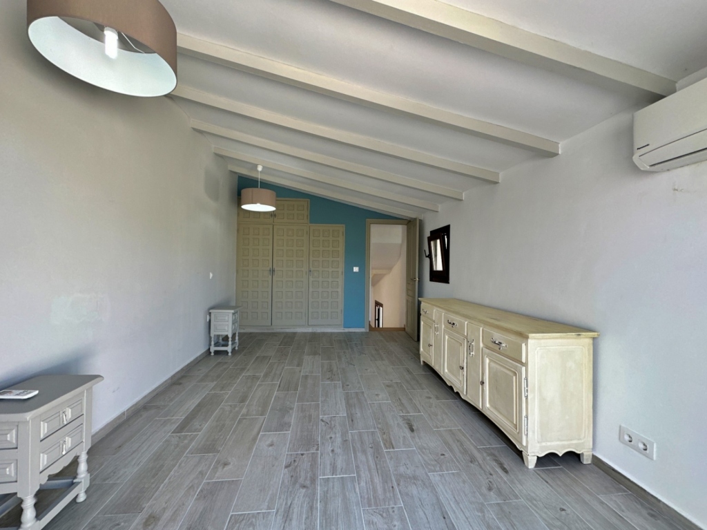 6 bed villa in Moraira
