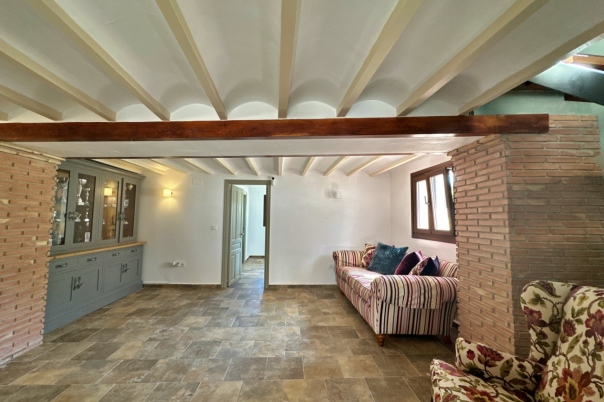 6 bed villa in Moraira
