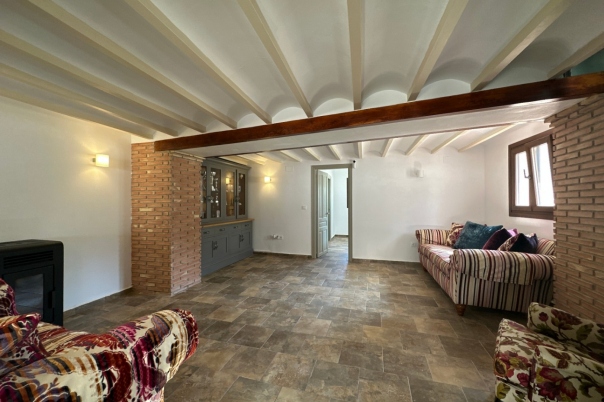 6 bed villa in Moraira