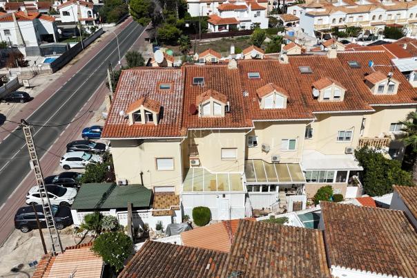 3 bed townhouse in Poblets (els)