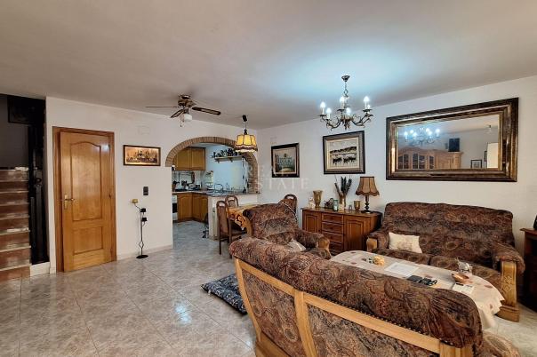 3 bed townhouse in Poblets (els)