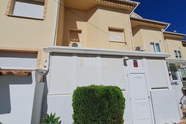 3 bed townhouse in Poblets (els)