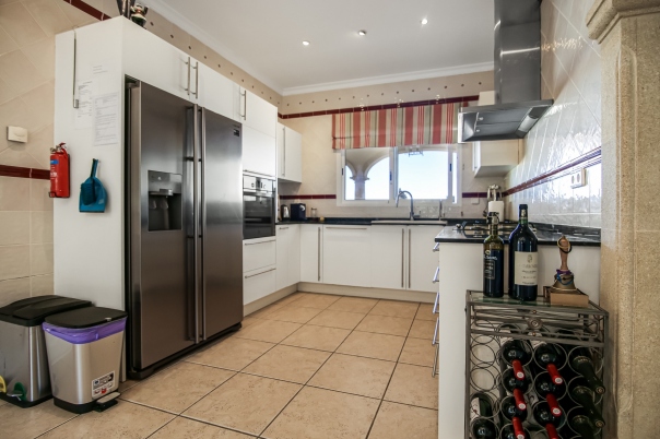 6 bed villa in Denia