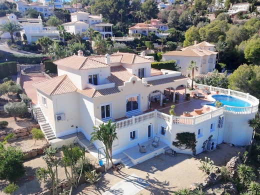 6 bed villa in Denia