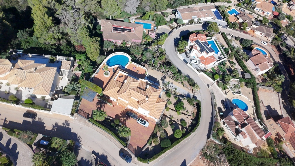 6 bed villa in Denia
