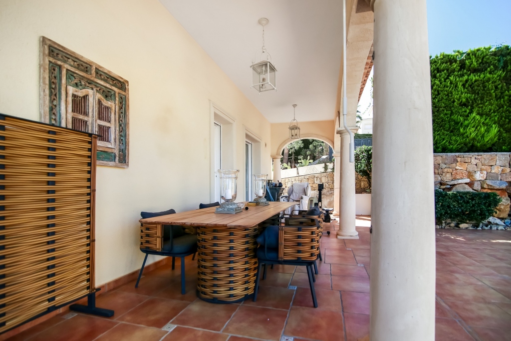 6 bed villa in Denia