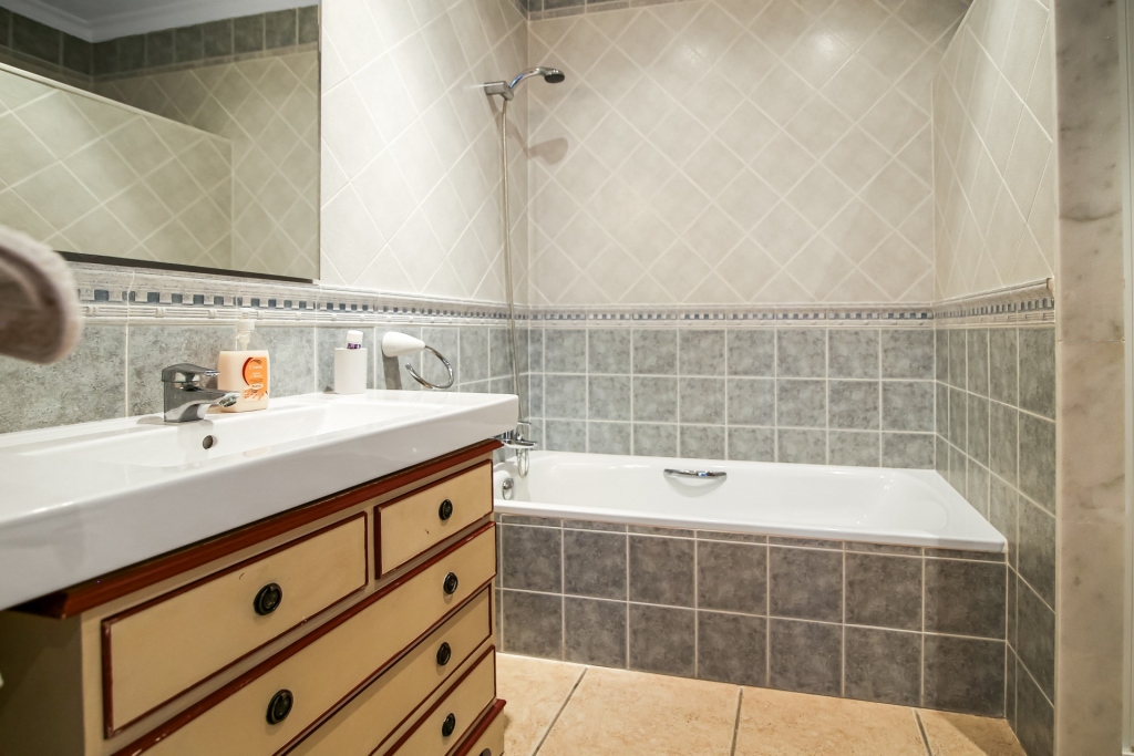 6 bed villa in Denia