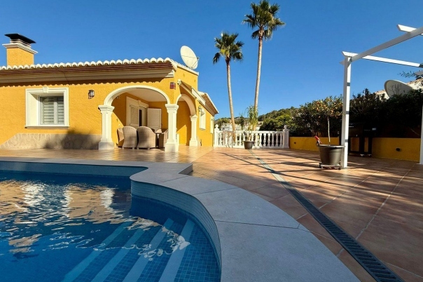 3 bed casa / chalet in Calpe / Calp
