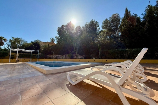 3 bed casa / chalet in Calpe / Calp