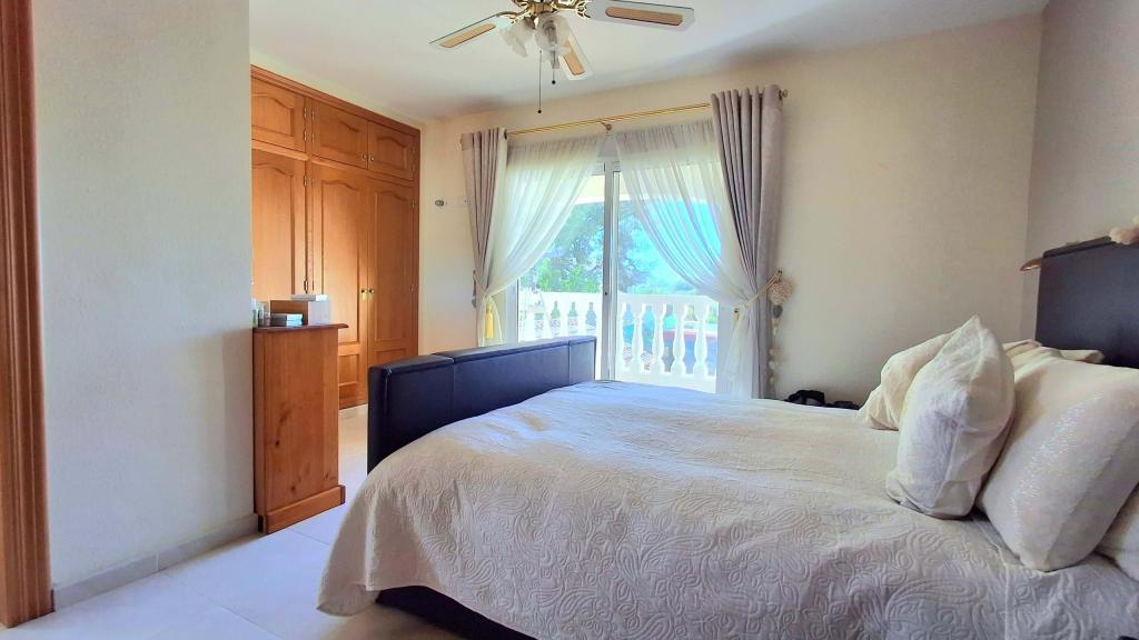 4 bed villa in Busot