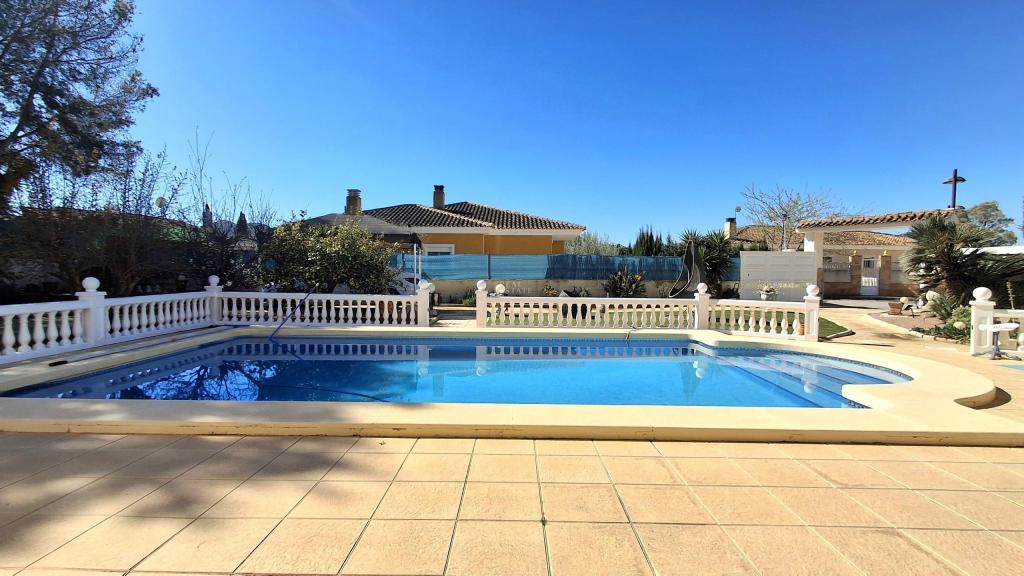 4 bed villa in Busot