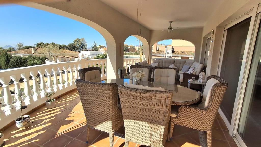 4 bed villa in Busot