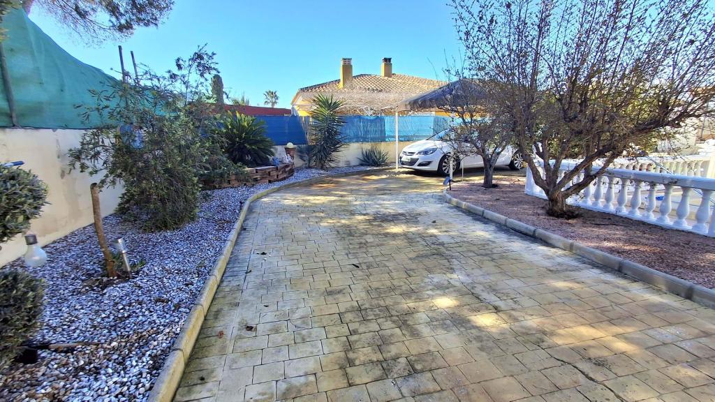 4 bed villa in Busot