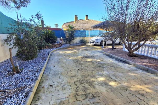 4 bed villa in Busot