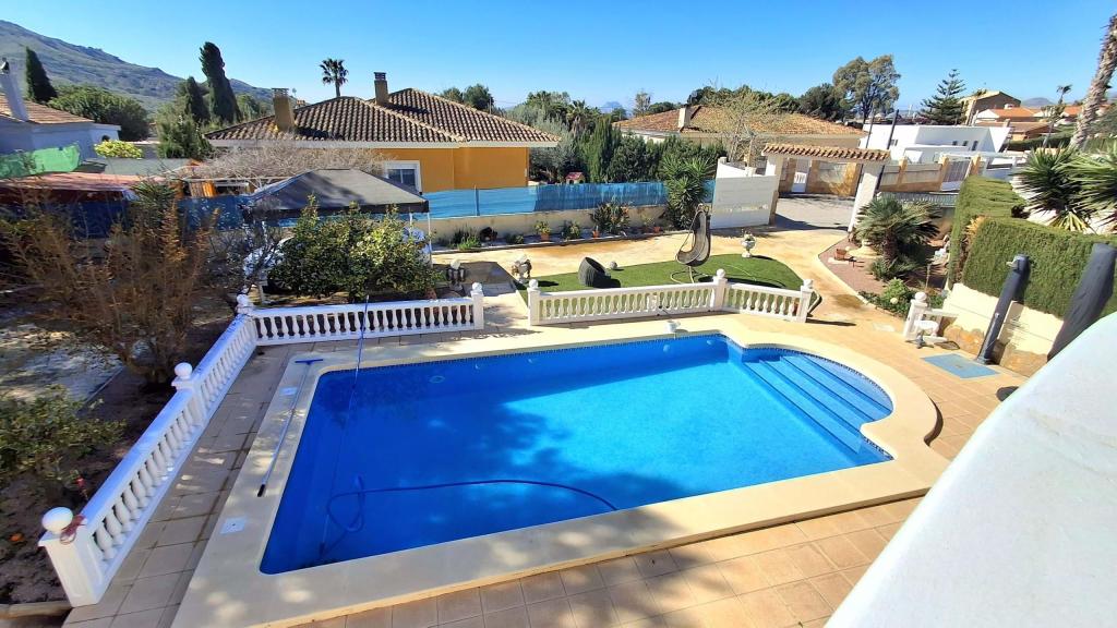 4 bed villa in Busot